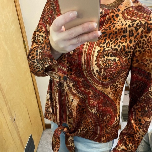 Chicos Fall Tone Paisley Sequin Collar Tie Front Satin Blouse - Picture 12 of 12